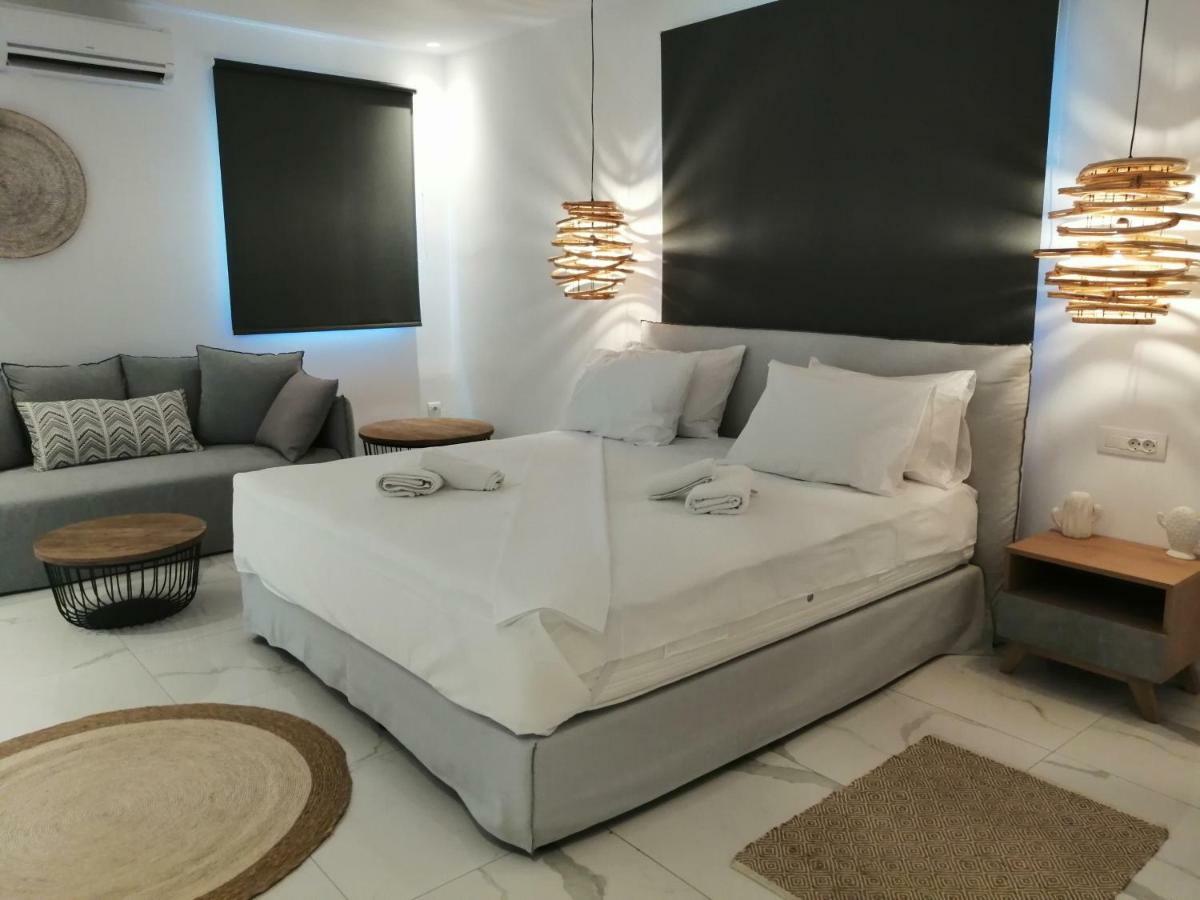 Geranium Residence Adults Only Mykonos Town Room photo