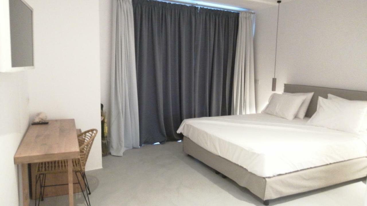 Geranium Residence Adults Only Mykonos Town Room photo