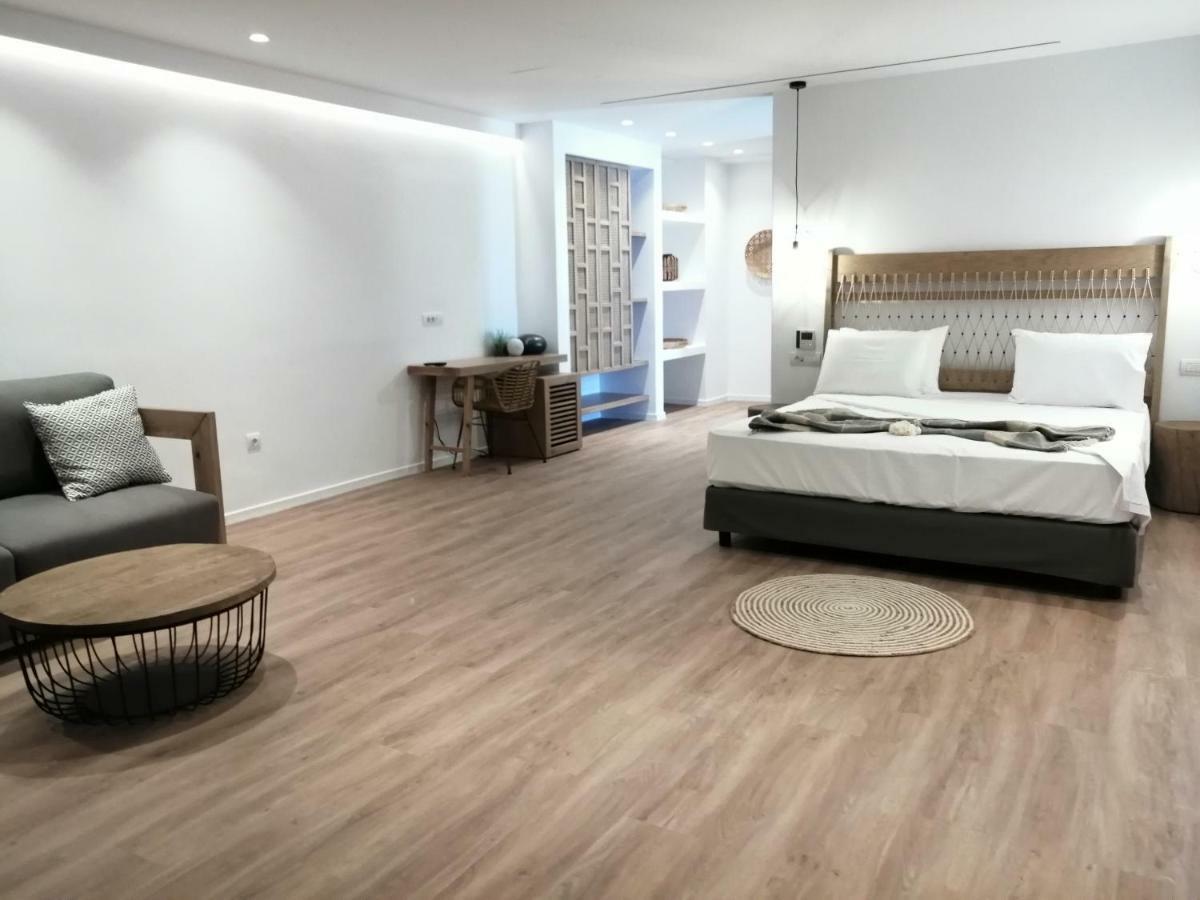 Geranium Residence Adults Only Mykonos Town Room photo